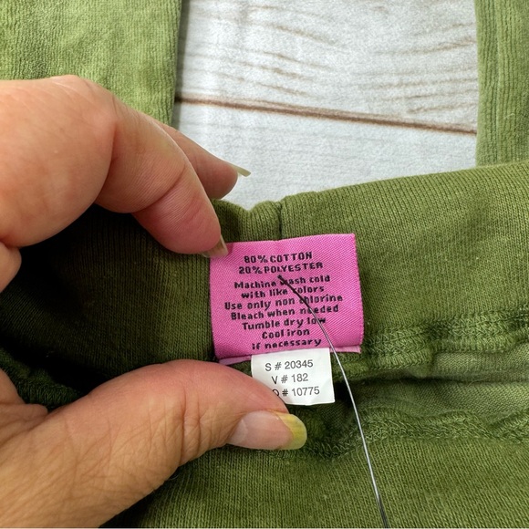 Steve & Barry’s 
size Small
pull on green pants - Picture 7 of 9